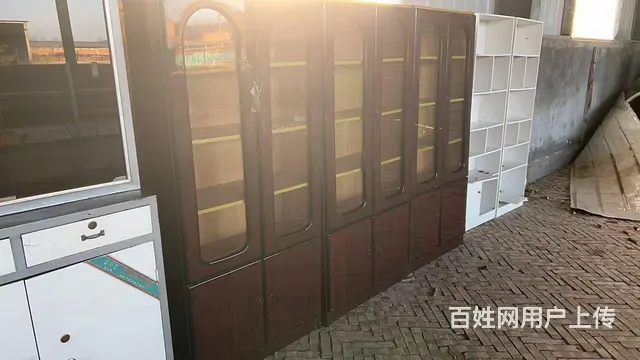 闲置二手实木书柜文件柜，占地方没地方放，便宜卖 - 图片 1