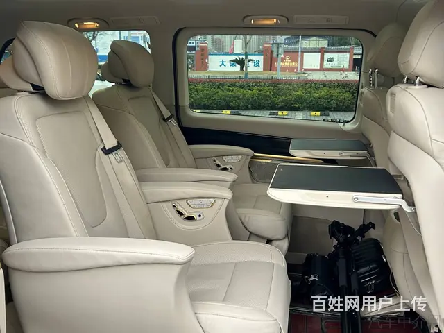 奔驰V级 2017款 V 260 2.0T 手自一体 尊贵版 - 图片 8
