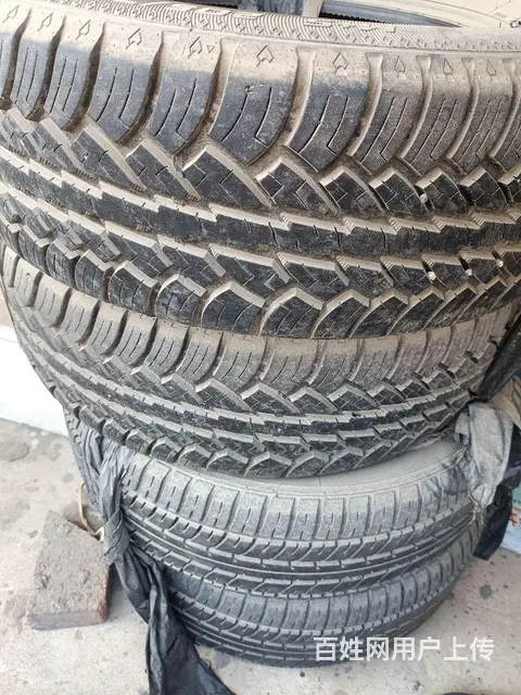 七八成新 205/70R15 轮胎4根 - 图片 3