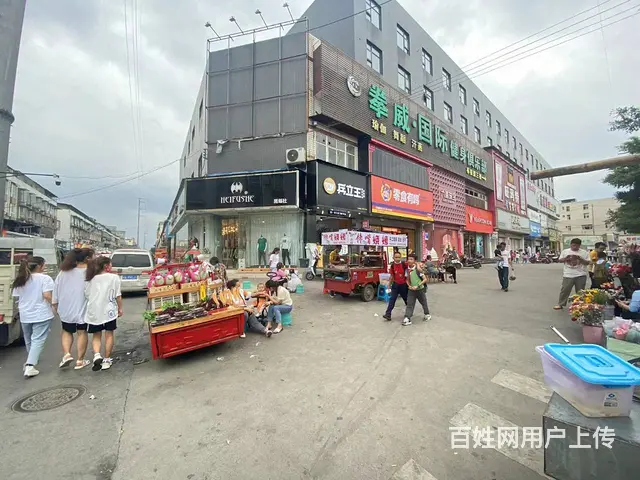 XSY） 购物广场盈利内衣服装店转让 - 图片 6