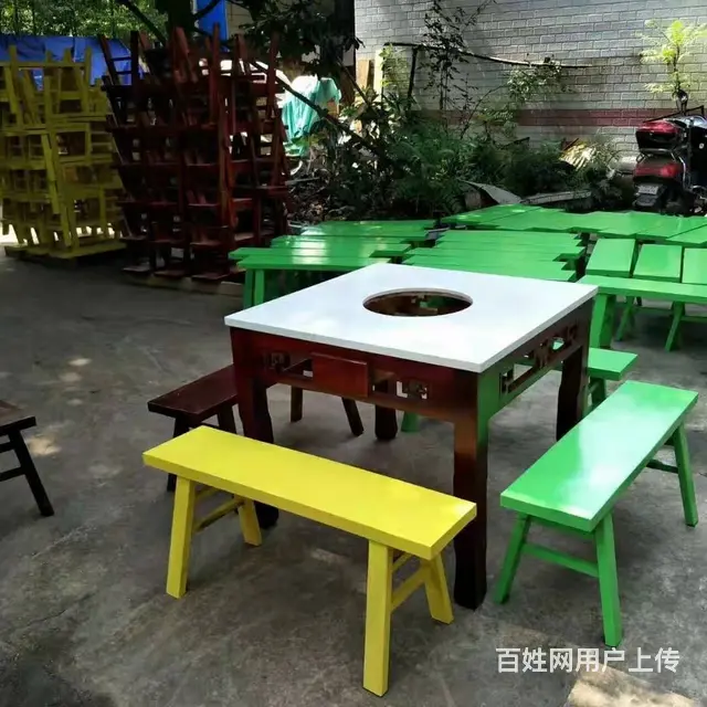 串串香火锅桌椅，刷烤一体火锅桌椅，实木火锅桌椅厂家 - 图片 12