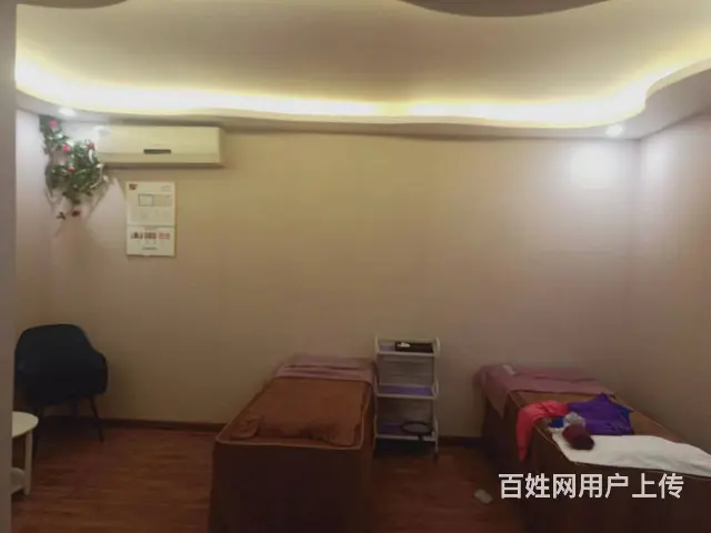《易转》市中心十字路口精装修美容店低价转让（适合美容养生，办 - 图片 1