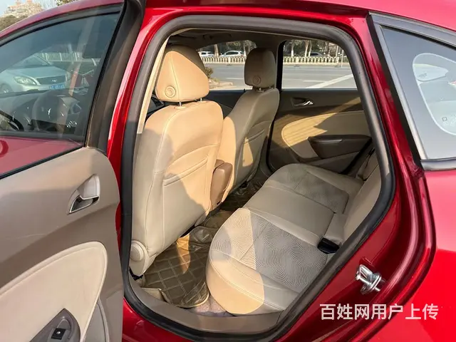 别克 英朗 2013款 英朗XT 1.6 手动 舒适版 - 图片 6