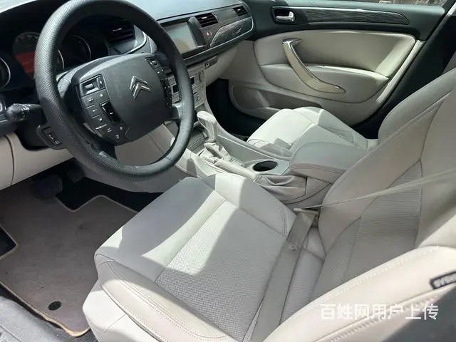 雪铁龙C5 2012款 2.0 手自一体 尊享型 - 图片 3