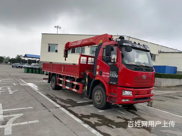 三一8吨4节臂随车吊 - 图片 3