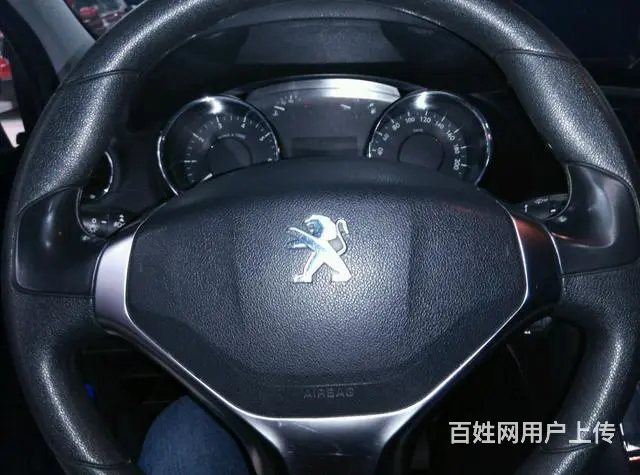 标致3008 2013款 2.0L 手动 前驱 潮 - 图片 3