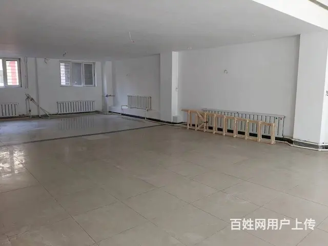 铁西 门市出租，面积200平，旺铺出租，沈辽中路齐贤街路口 - 图片 3