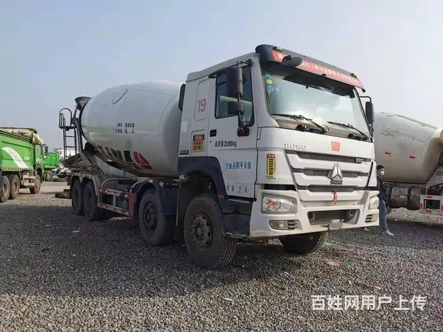 急售17年二手豪沃搅拌车 380马力 大20方 - 图片 2