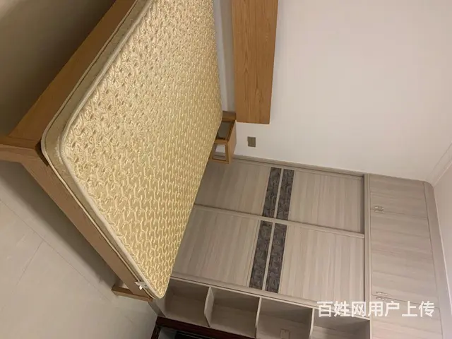 武警公寓4室两厅两卫领包入住找长租 - 图片 1