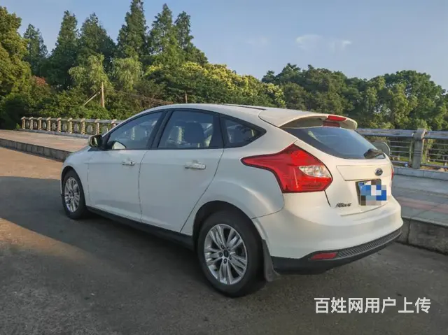 福特 福克斯 2012款 福克斯-两厢 1.6 双离合 风尚 - 图片 5