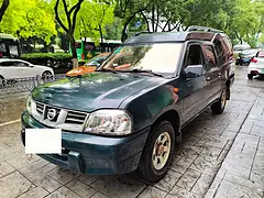 出售日产NP300 2.4汽油