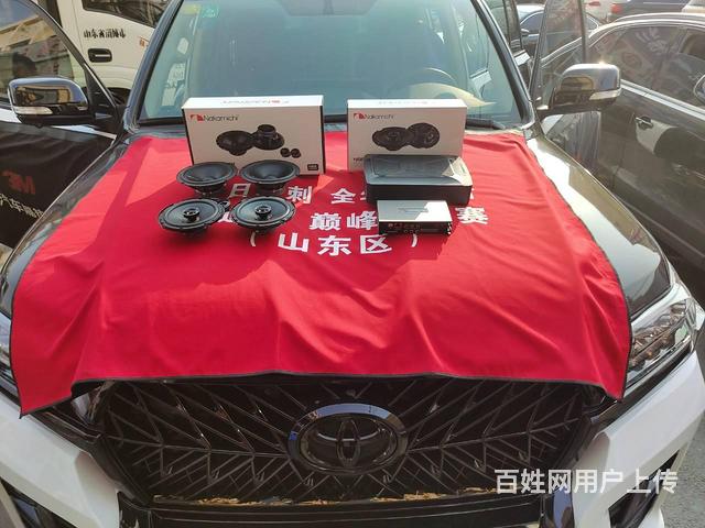 丰田普拉多，拆掉原车门板，看到原车隔音、喇叭，是哭的图片