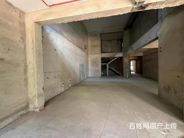 七十九号院洋房一层带南北院 上跃二层下跃负一380万带车库 - 图片 2