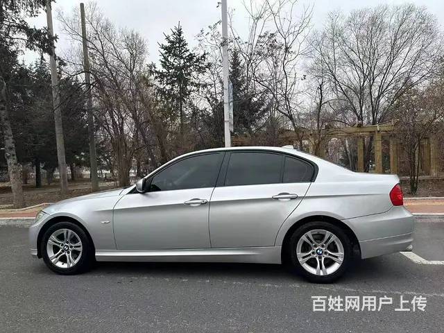 宝马3系 2011款 320i 2.0 手自一体 豪华型 - 图片 3