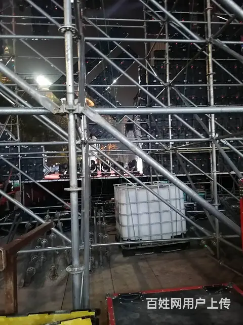 常州桁架舞台背景搭建 铁马礼宾栏贵宾椅沙发桌椅租赁 - 图片 4