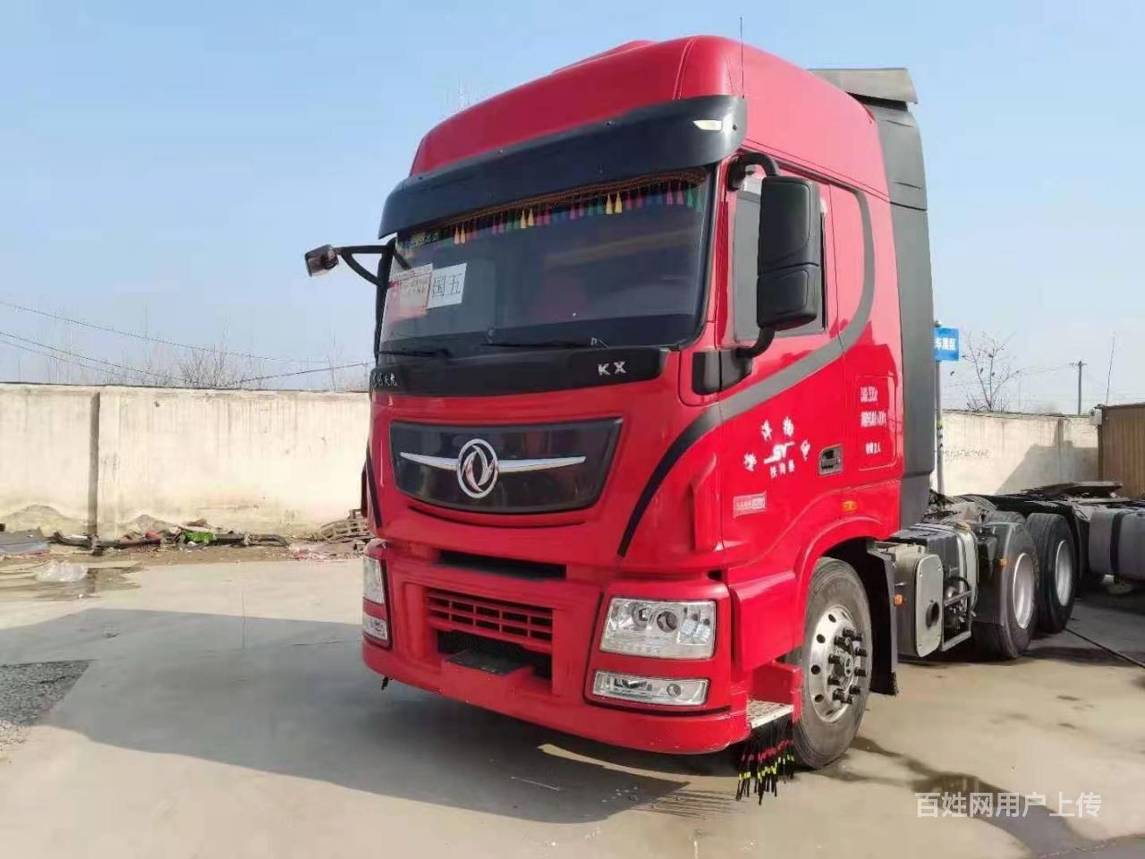 出售18年东风天龙旗舰版450马力牵引车