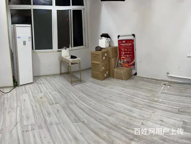 【搞定了！】临街门店 位置优越  随时看店 - 图片 1