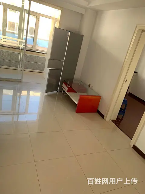 新鹤A区三室一厅房屋出租 - 图片 4