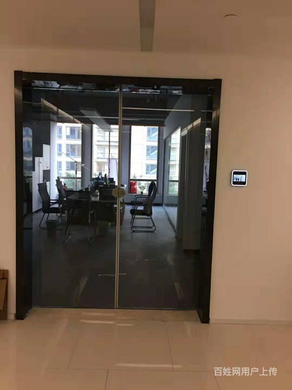 宁波办公室玻璃门安装/玻璃门维修