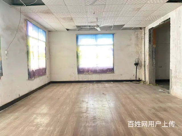 （房东直租）开福区中岭小区中青路二环联络线旁300平仓库出租 - 图片 6