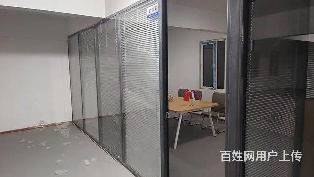 700平可做办公楼，门市，厂房，库房出租 - 图片 1