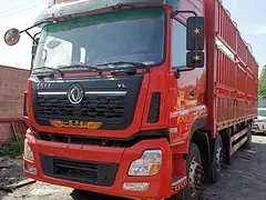 菏泽二手东风天龙载货车 9米6高栏 前四后四
