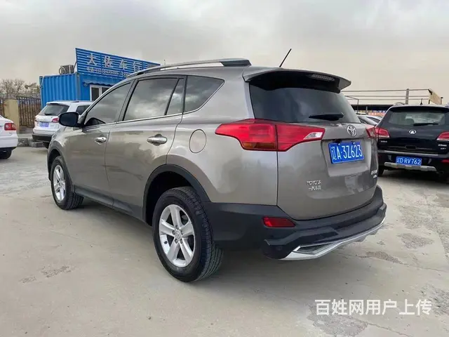 丰田RAV4 2013款 2.0S 无级 四驱风尚版 - 图片 9