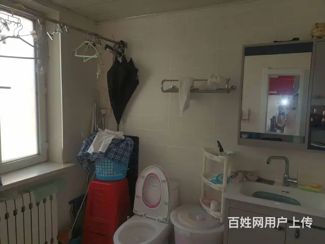 北国明珠201室，83平25万 - 图片 3