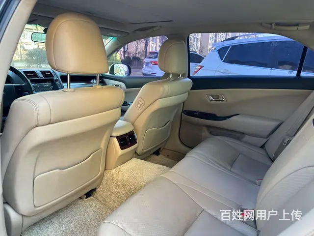 丰田 皇冠 2012款 2.5 手自一体 Royal 导航版 - 图片 2