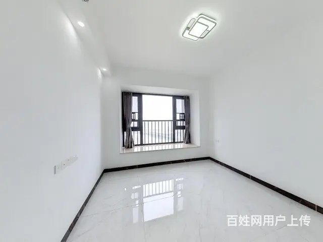 业主诚心出售华发广场大三房，户型实用率高 - 图片 7
