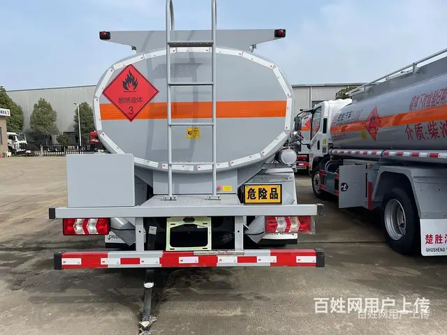 池州国六解放新车7吨油罐车楚胜油罐车首付多少钱一台 - 图片 2
