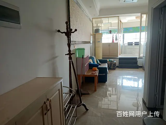 沈家生活中心，一公里生活圈配套齐全的图片