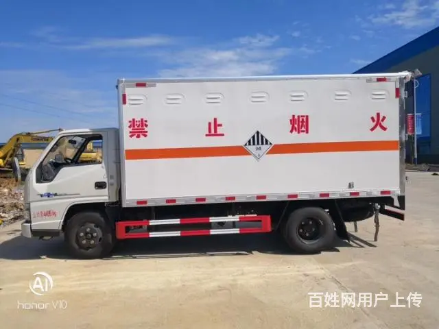 新疆危险品厢式运输车厂家直销可分期包上户 - 图片 3