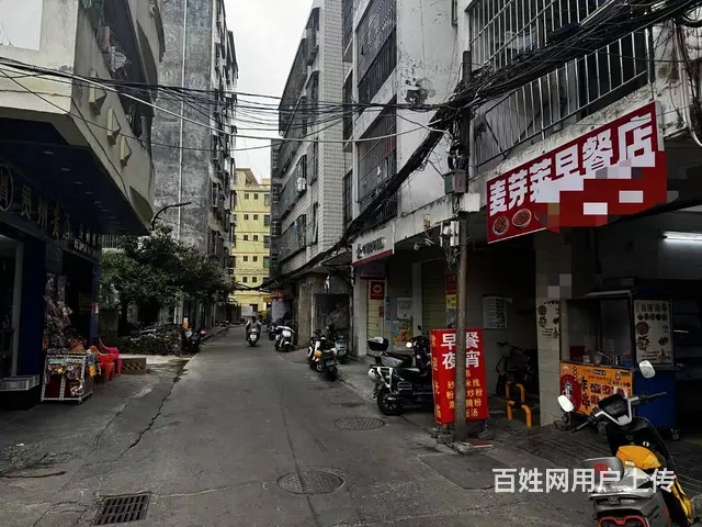 （51旺铺推荐）龙华区城西镇山高村60平餐饮店转让 - 图片 3