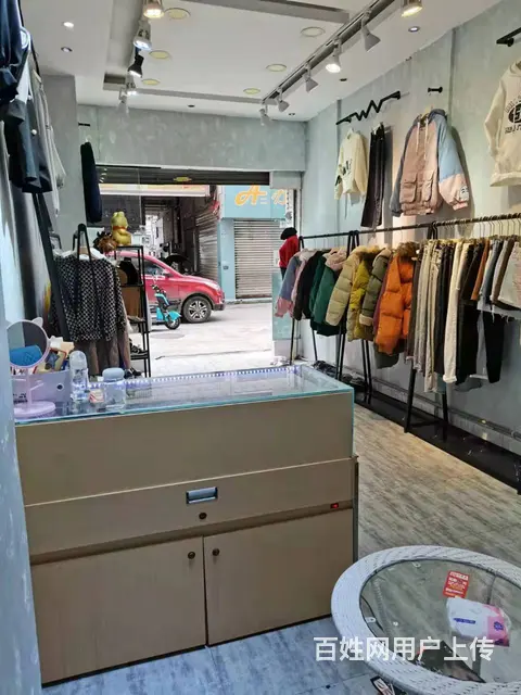 可整转！可空转！惠水县西门公交车站15路25平服装店转让 - 图片 3