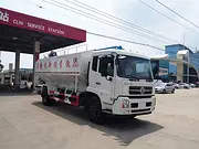 东风天锦15吨散装饲料运输车，厂家低价回馈