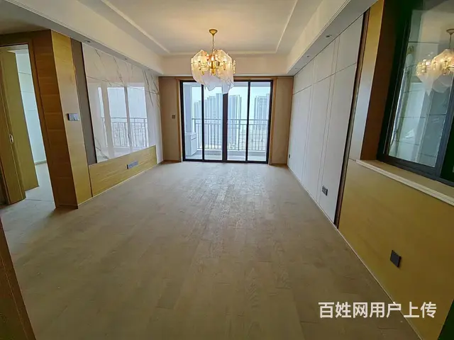 银城智谷，彩虹跑道，联鑫，火炬高新区。乐荟里海景两房出租 - 图片 1