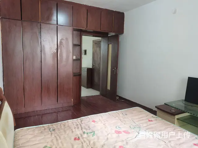 铁西广场云峰街商业圈，设施齐全，交通便利，拎包即住！ - 图片 2