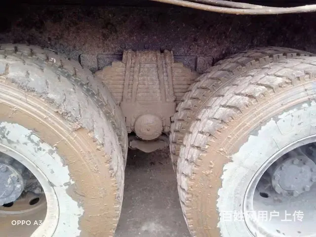 出售17年国四瑞沃轻型前四后八自卸车，货箱7米2 - 图片 5