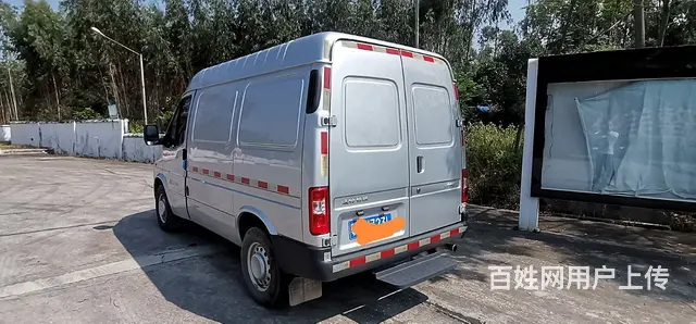 江铃 特顺 2017款 2.8T 手动 商运型短轴低顶6-8 - 图片 4