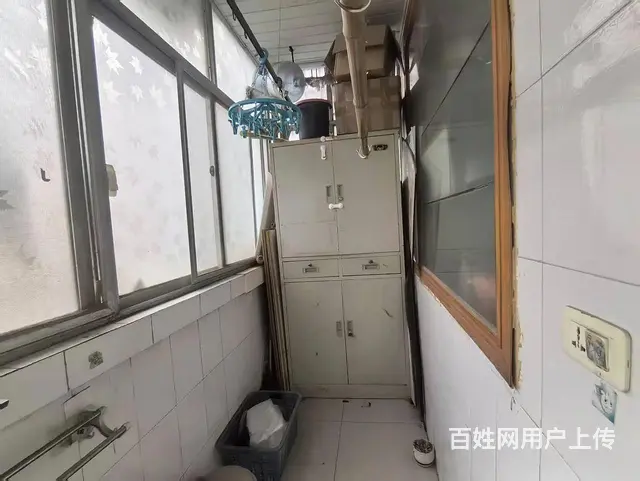 体育馆附近 凤凰社区 3楼 2室 南北通透 户型好 - 图片 3
