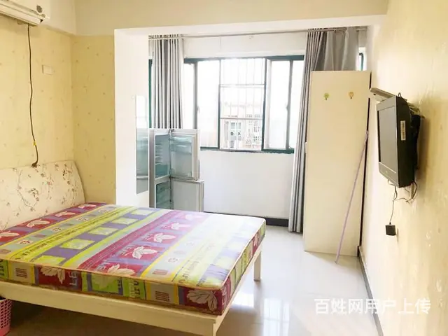 市中心智华大厦武商旁边 普通住宅0厅 中等装修 - 图片 1
