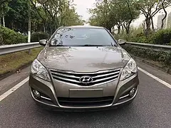 现代 伊兰特 2011款 伊兰特 悦动 1.6 自动 舒适型