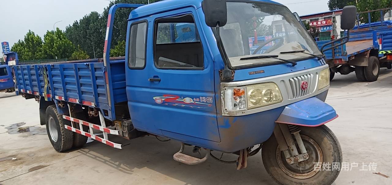 出售自用二手五轮平板车 大机器 大后桥 没大出力