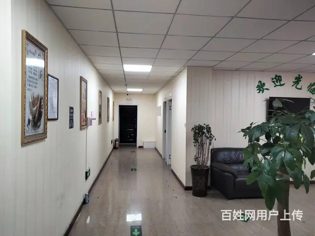 B15177一十字路口公交站旁足浴养生馆急转 - 图片 4