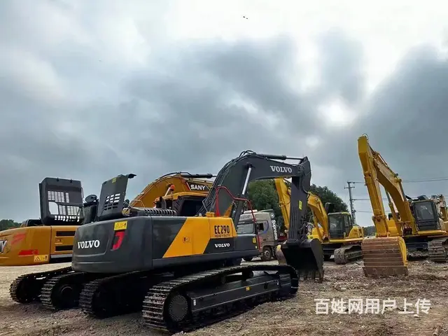 低价出售沃尔沃290手续齐全质保两年全国包送可分期 - 图片 1