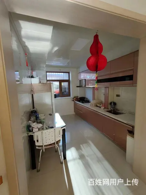 欧洲新城电梯楼，低楼层，103平方，三室一厅， - 图片 1