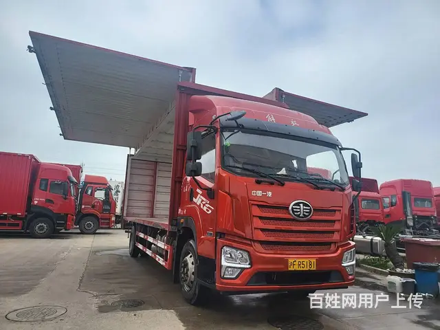 低价出售22年8月8.3米一汽解放JK6箱车 双飞 - 图片 2