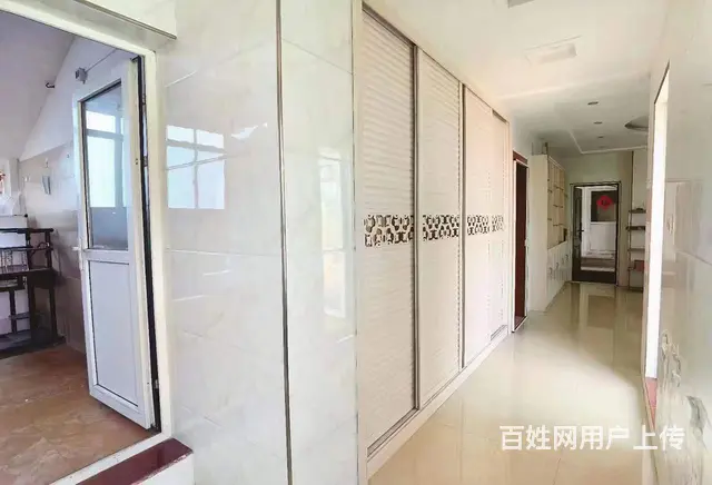 出租金江南苑70平  精装电梯2室，顶楼带大露台阳光房， - 图片 8