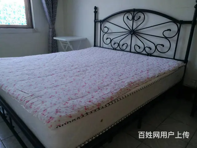 广山西路一号楼小区 普通住宅1厅 中等装修 - 图片 1
